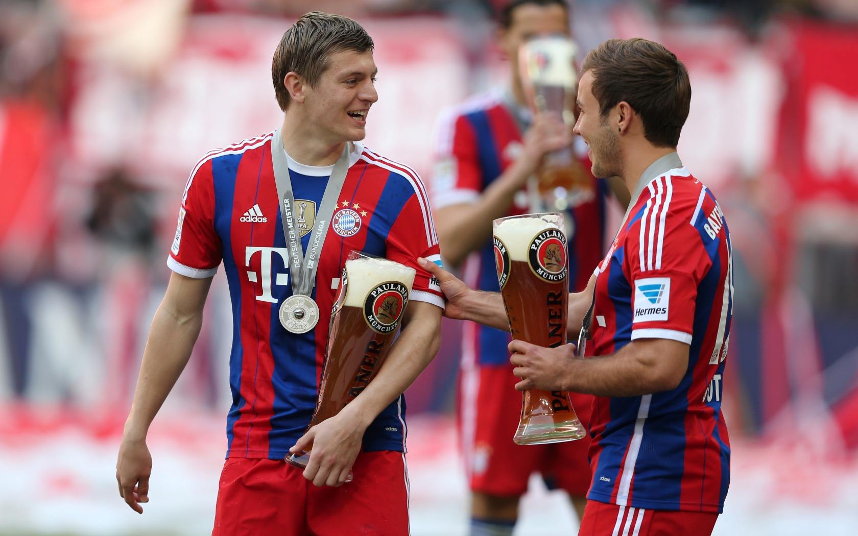 荷媒：阿贾克斯将日本国脚富安健洋列入潜在引援名单（荷媒：阿贾克斯将日本国脚富安健洋视为潜在引援目标）