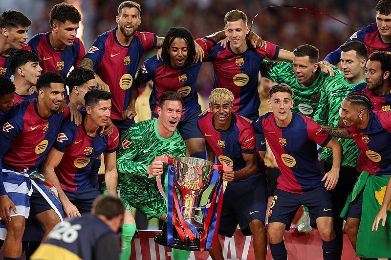 每体：对阵马竞，弗里克考虑再次启用赫拉德-马丁踢中后卫（每体：战马竞，弗里克或再启用赫拉德-马丁出任中卫）