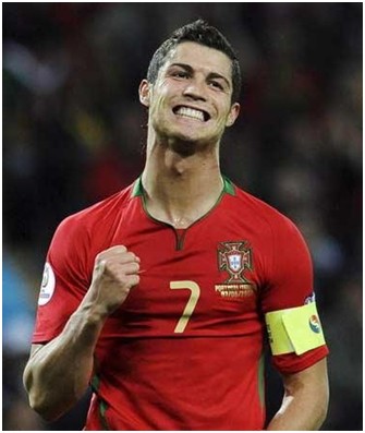 2025中超最佳青年球员候选：王钰栋、吾米提江领衔（2025中超最佳青年球员提名名单：王钰栋、吾米提江领衔）