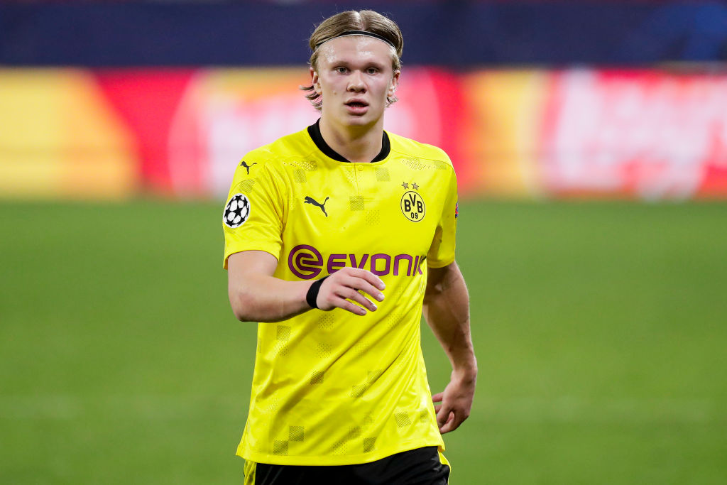 卡什：今夏只想留在维拉；还在找对象，波兰女生请私信我（卡什：今夏只愿留守维拉；仍在寻觅另一半，波兰女孩欢迎私信）