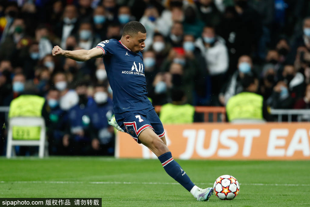 意甲战报：贝内德扎克点射、恩佐拉直红，比萨0-1帕尔马（帕尔马1-0力克比萨：贝内德扎克点球，恩佐拉直红）