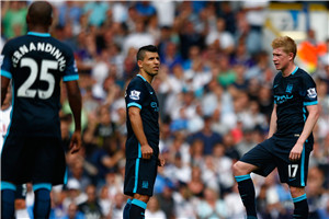 欧冠前瞻：皇马教练阿隆索生死战，曼城对西甲队豪取四连胜（欧冠前瞻：阿隆索率皇马迎生死关，曼城对西甲球队已豪取四连胜）