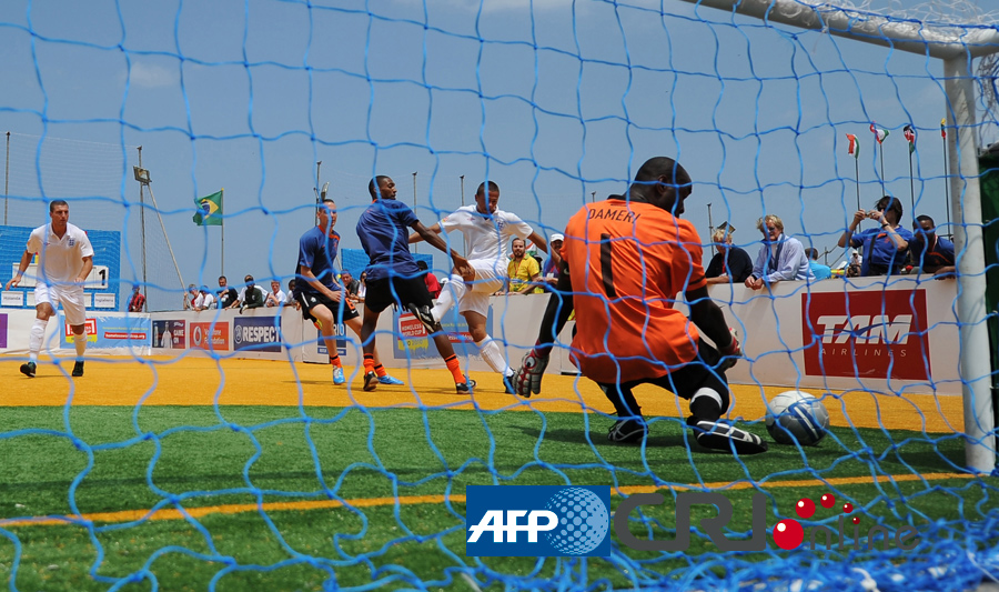 射门 22 次，只进 1 球（22次射门，仅有1球入账）