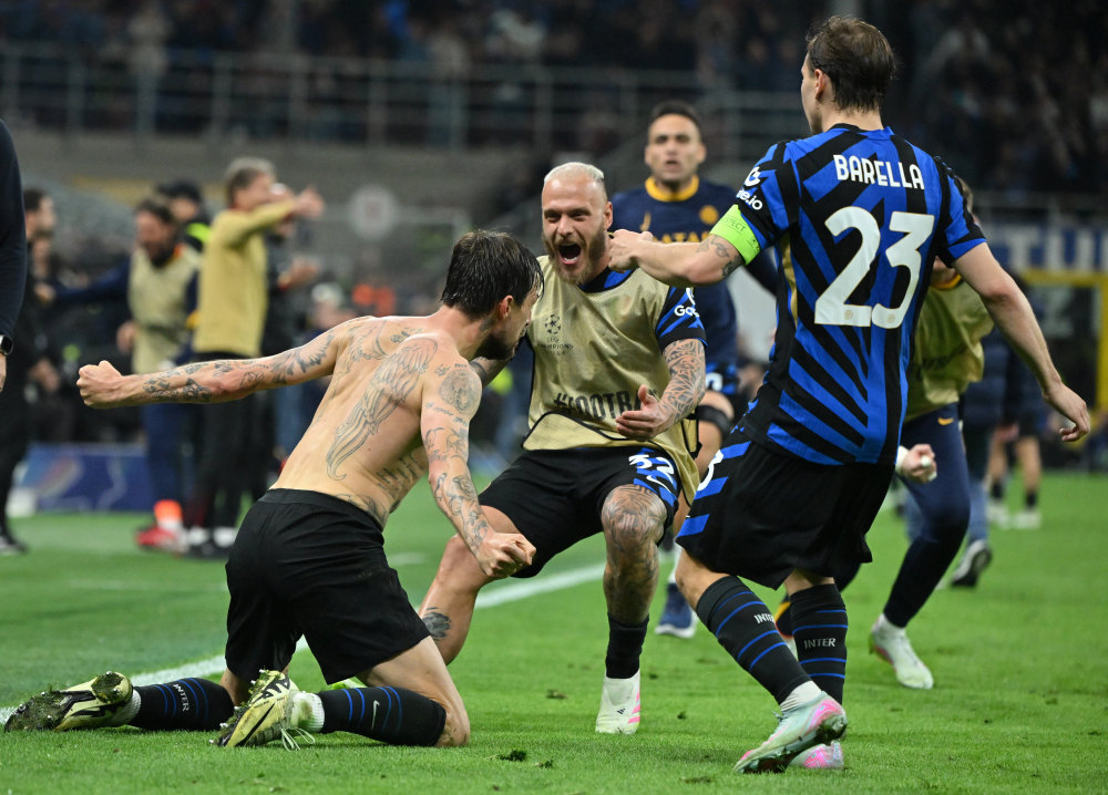 东契奇第三节单节轻取12分，三节得分来到30分（东契奇第三节再砍12分，三节累计30分）